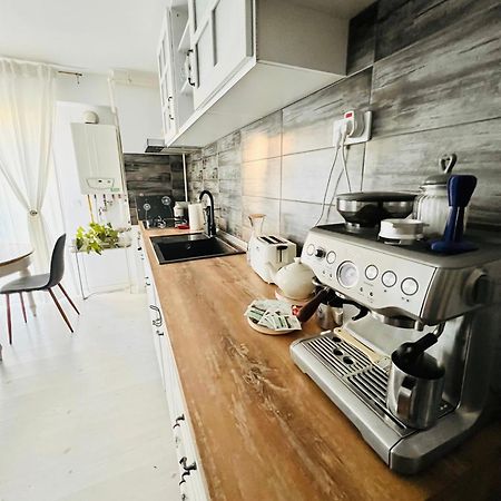 דירות אוטופן The Airport Loft מראה חיצוני תמונה