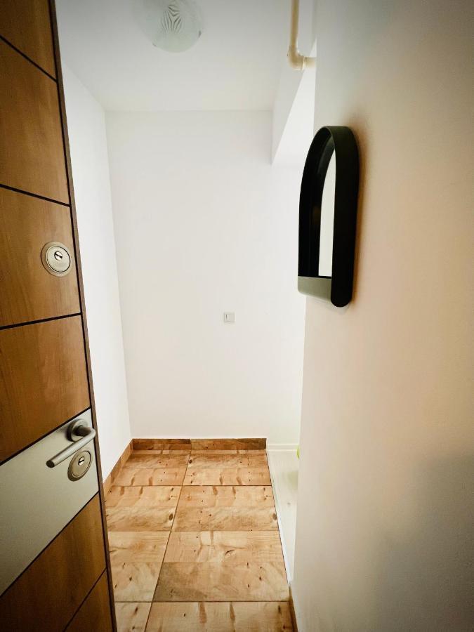 דירות אוטופן The Airport Loft מראה חיצוני תמונה